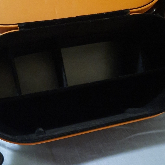 Dyson Tan Leather Accessory Case - Picture 5 of 8